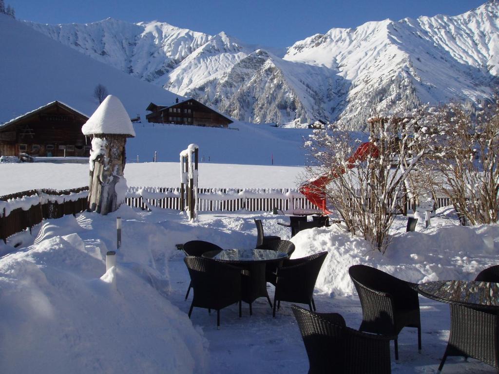 Hotel Des Alpes Adelboden Exterior photo